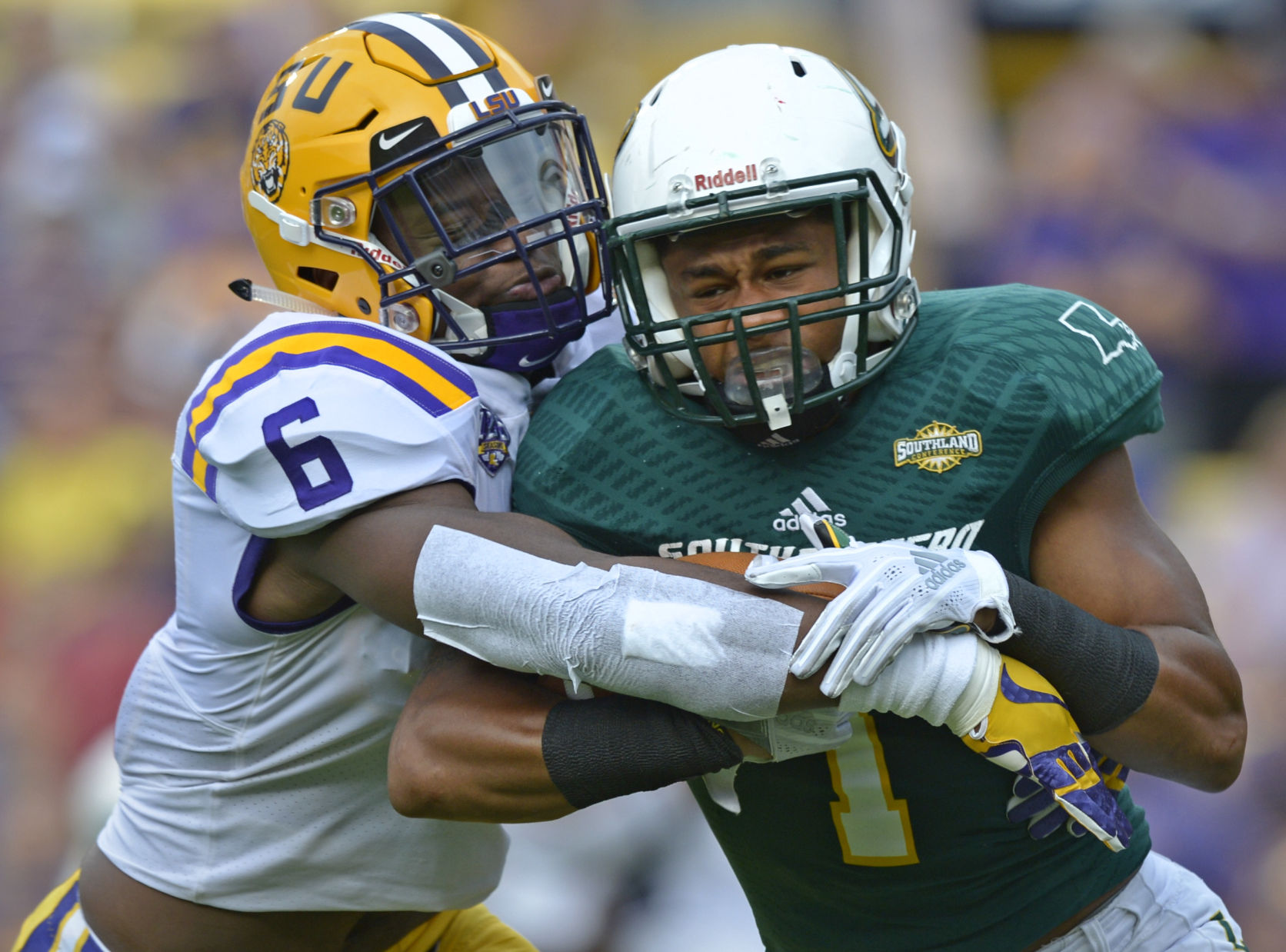 lsuslufootball.090918_HS_1615